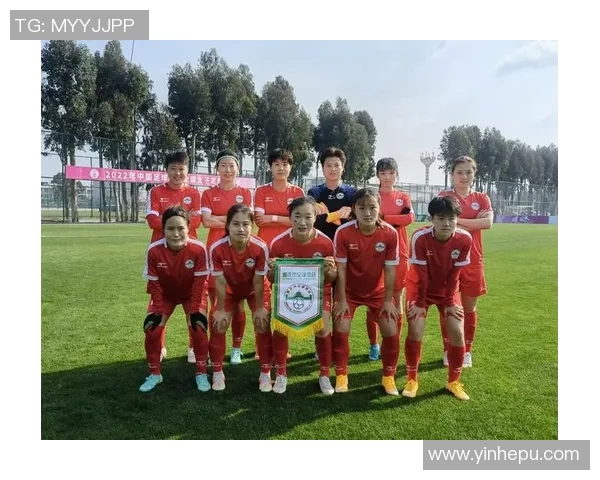 重庆足球队荣登足球配合排行榜第五名展现团队实力与默契